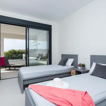 Apartment Mananas Felices 3 By Interhome